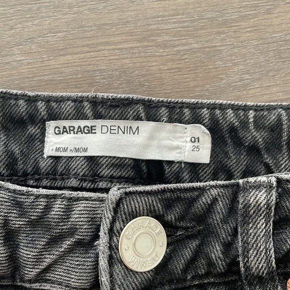 Garage Denim Mom Jean Washed Out Black High Rise - Picture 3 of 3